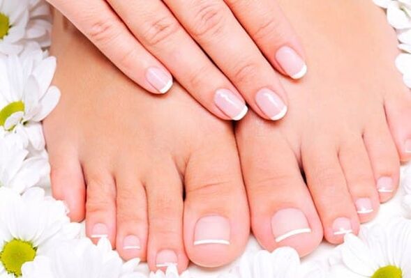 Healthy toenails and fingernails