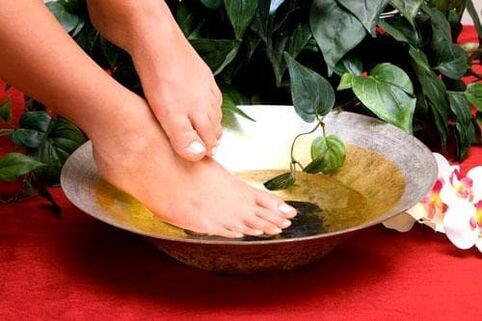 Toenails must be steamed before using antifungals. 